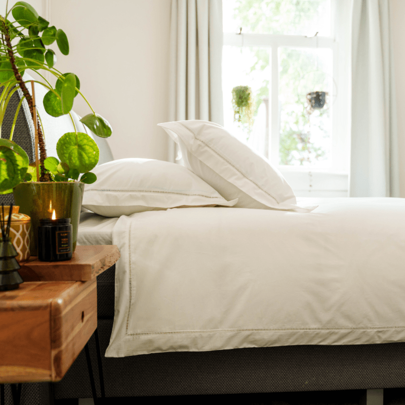 Kayori Paslakan Setana Percale - Vit