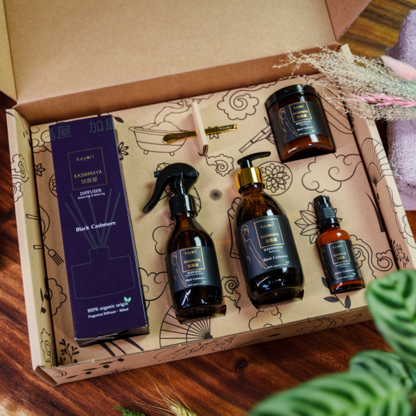 Kayori - Giftbox - The art of Rest - Hazakura