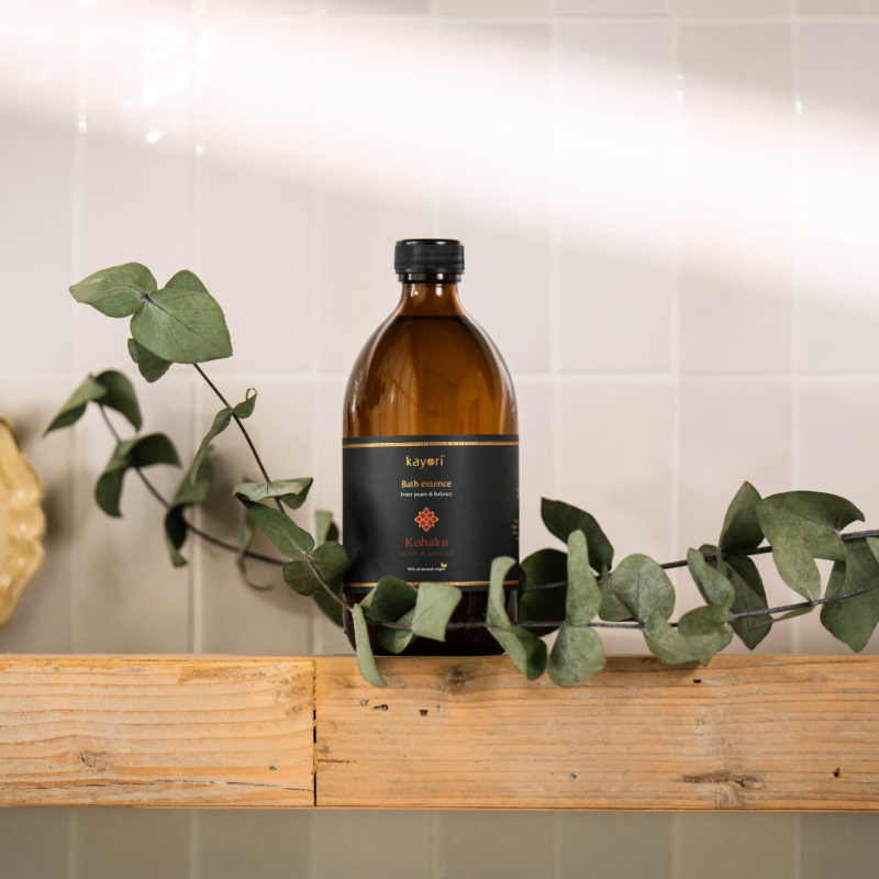 Kayori - Bath Essence 500ml Kohaku