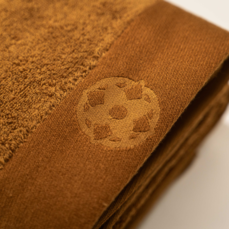 Taoru Badhanddukar - Guld